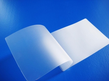 Màng ép plastic khổ A5 (CP3) - 160x220 mm - 70mic